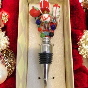 WINE STOPPER -- Christmas Theme w/Gifts & Ornaments, Handpainted, New in the Box